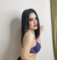 Lisa ful service available - escort in Şalālah
