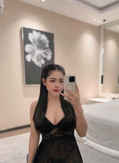 Sara - escort in Riyadh Photo 3 of 6