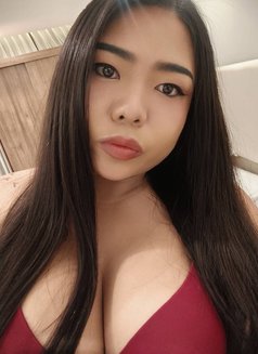 Sara 🇹🇭 - masseuse in Riyadh Photo 4 of 7