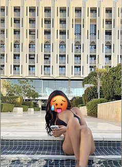 Sara - escort in Muscat Photo 6 of 7