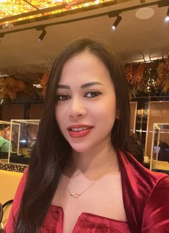 Sara (I have many friends) - Masajista in Bangkok Photo 11 of 11