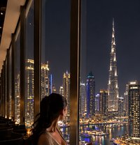 INDEPENDENT DUBAI MARINA - puta in Dubai