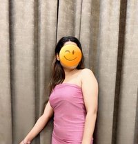 Sara - puta in Dubai