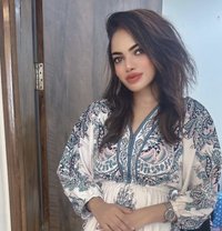 Sara - puta in Gurgaon