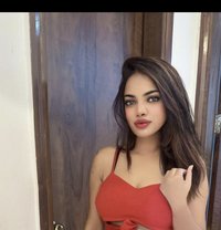 Sara - puta in Gurgaon