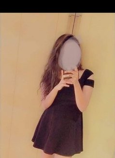 Sara - escort in Mumbai Photo 6 of 7