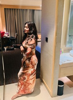 Sara - Acompañantes transexual in Noida Photo 3 of 7
