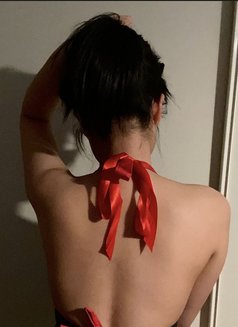 Sara - escort in Jakarta Photo 4 of 4