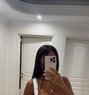 Sara - puta in Dubai Photo 1 of 8