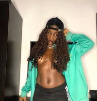 Sara - escort in New Delhi