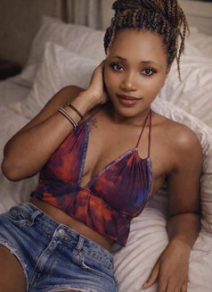 Sara - puta in Pattaya Photo 2 of 9