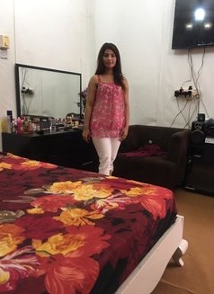 Sara Khan - escort in Dubai Photo 1 of 3