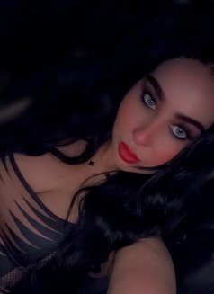 Sara - escort in Muscat Photo 5 of 6