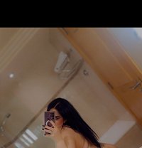 Sara - escort in Beirut Photo 2 of 5