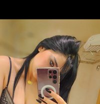 Sara - puta in Beirut