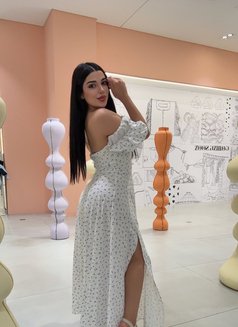 Sara - puta in Beirut Photo 1 of 5