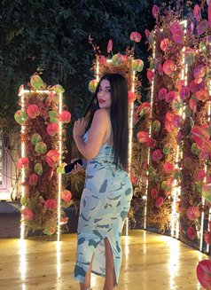 Sara - puta in Beirut Photo 4 of 5