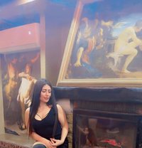 Sara - escort in Beirut Photo 2 of 10