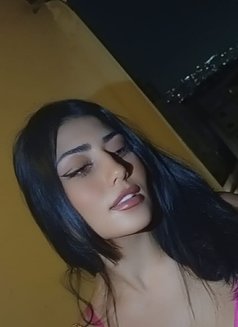 Sara - escort in Beirut Photo 6 of 10