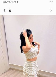 Sara - escort in Beirut Photo 8 of 10