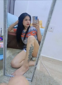 Sara Lovely Girl - puta in Muscat Photo 9 of 12