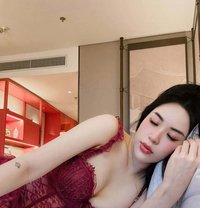 Sara - puta in Al Manama