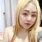 Sara Massage Professional - puta in Al Manama Photo 4 of 7