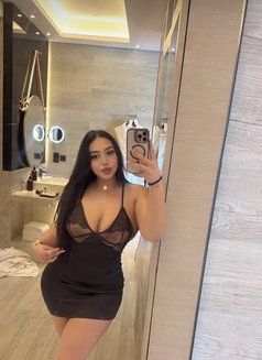 Sara - escort in Abu Dhabi Photo 16 of 20
