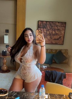 Sara - escort in Abu Dhabi Photo 21 of 25
