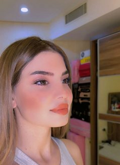 Sara - escort in Al Manama Photo 1 of 8