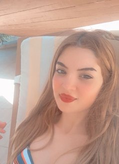 Sara - escort in Al Manama Photo 6 of 8