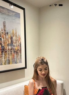 Sara - escort in Al Manama Photo 8 of 8