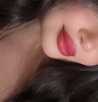 Sara ساره - escort in Dubai Photo 4 of 5