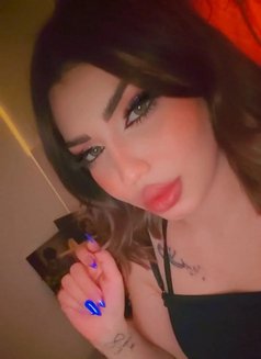 Sara - escort in Erbil Photo 2 of 11