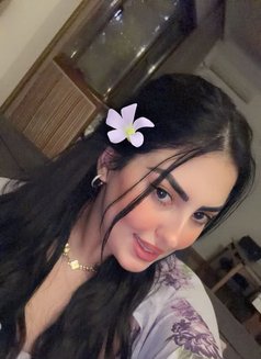 Sara - escort in İstanbul Photo 2 of 10