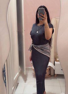 Sara - escort in İstanbul Photo 9 of 10