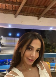 Sara - escort in Muscat Photo 5 of 13