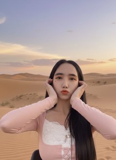 Sara Ontop - Transsexual escort in Pattaya Photo 1 of 17