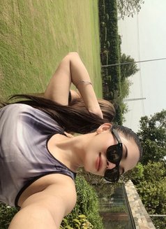 Sara - escort in Dubai Photo 9 of 10
