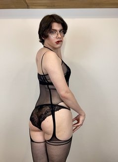 Sara Pink, Elegant Trans Girl - Transsexual escort in London Photo 5 of 7