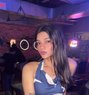 Sara Queen - Acompañantes transexual in New Delhi Photo 2 of 4