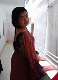 Sara Reddy - Transsexual escort in Hyderabad Photo 1 of 1