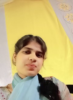 Sara Saroj - escort in Chennai Photo 2 of 2