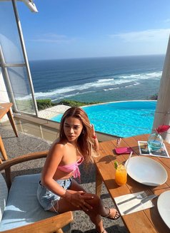 Sara sexy bum - puta in Bali Photo 13 of 14