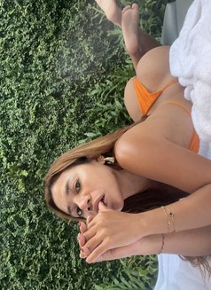 Sara sexy bum - puta in Bali Photo 14 of 14