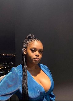 Sara in greater noida omicron1A - puta in Noida Photo 1 of 2