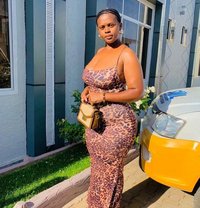 Sara in greater noida omicron1A - escort in Noida