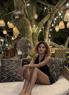 Sara - puta in Riyadh Photo 4 of 5