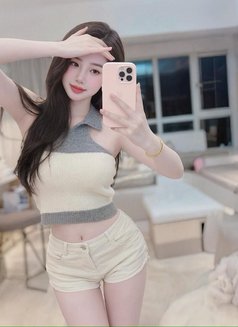 Sara - escort in Al Manama Photo 4 of 5