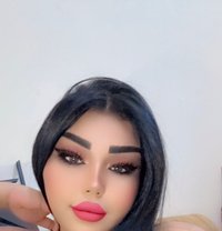 Sara syria - escort in Abu Dhabi Photo 1 of 2